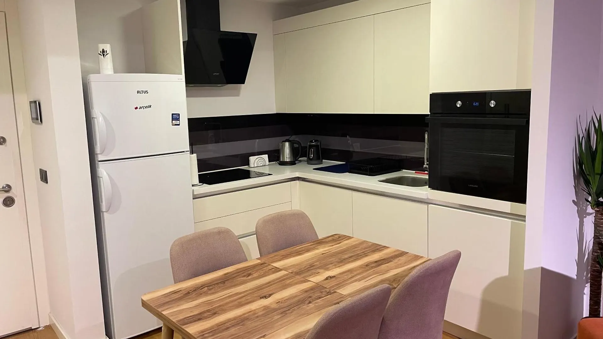 Luxury Fully Furnished Apartment Estambul 0*,  Turquía